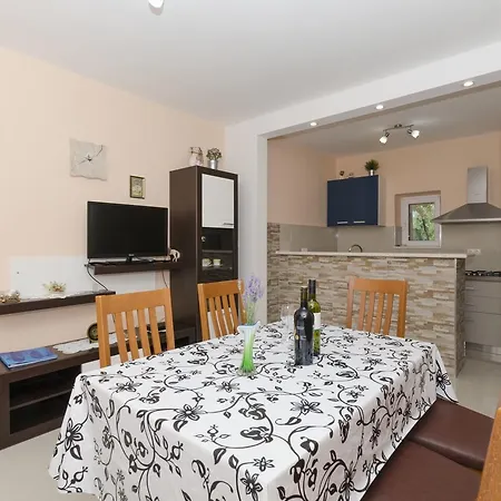 Caric Apartment